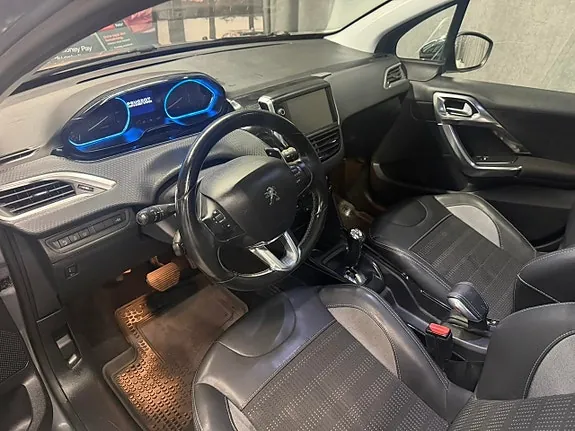 Peugeot 2008 2016 photo 5