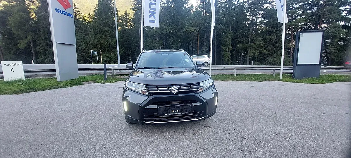 Suzuki Vitara photo 2