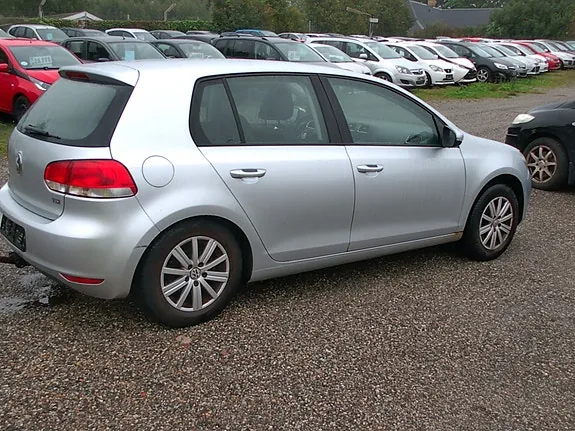 Volkswagen Golf Vi 2010 photo 4