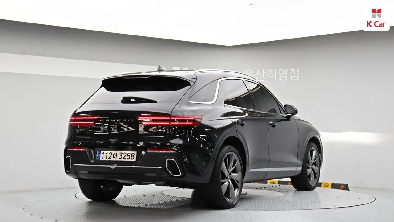 Genesis Gv70 2021 photo 2