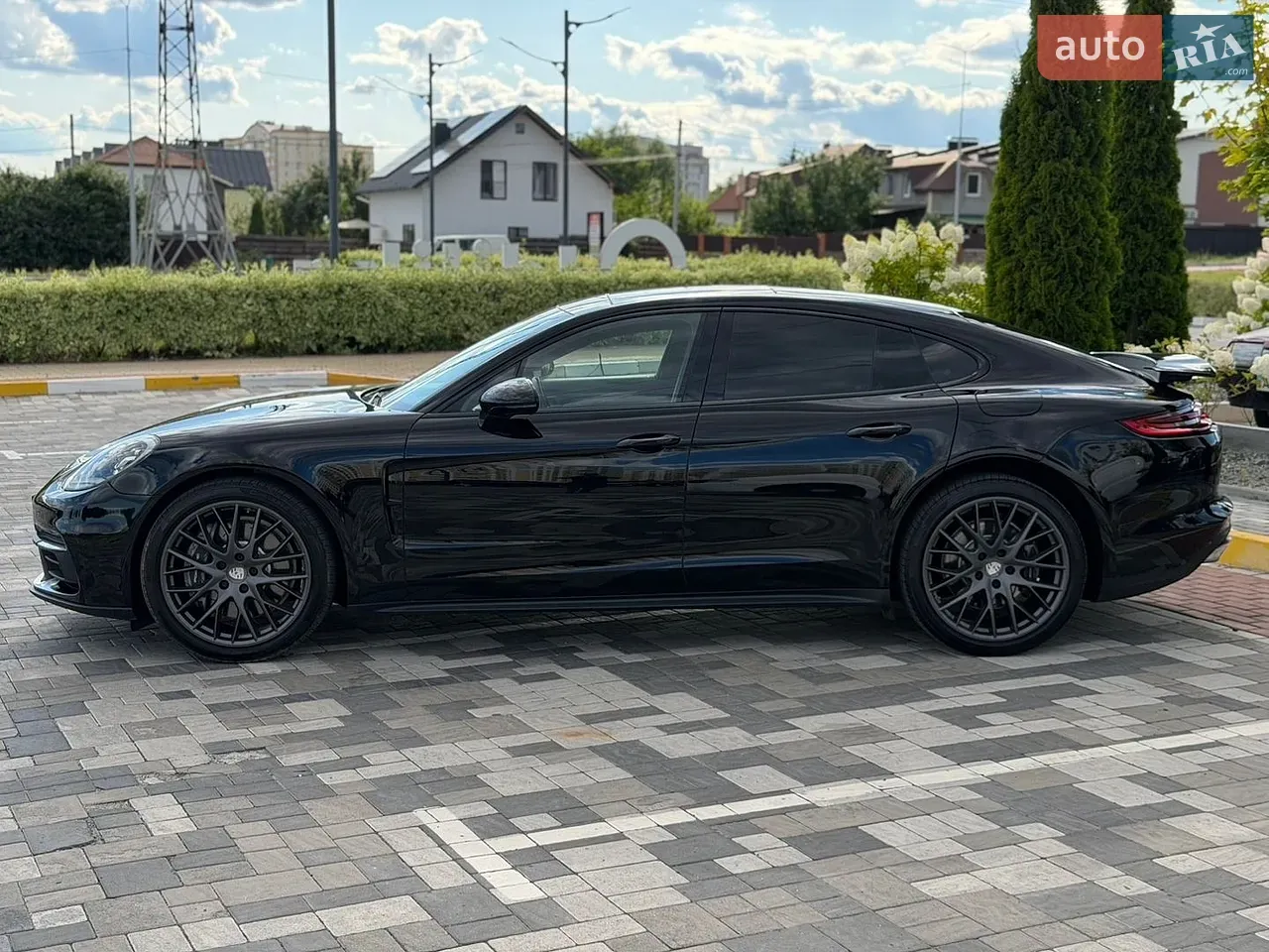 Porsche Panamera 2019 photo 4