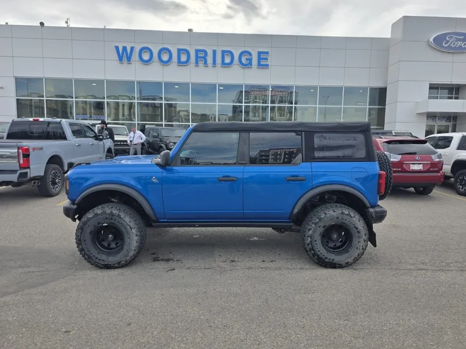 Ford Bronco 2022 photo 3
