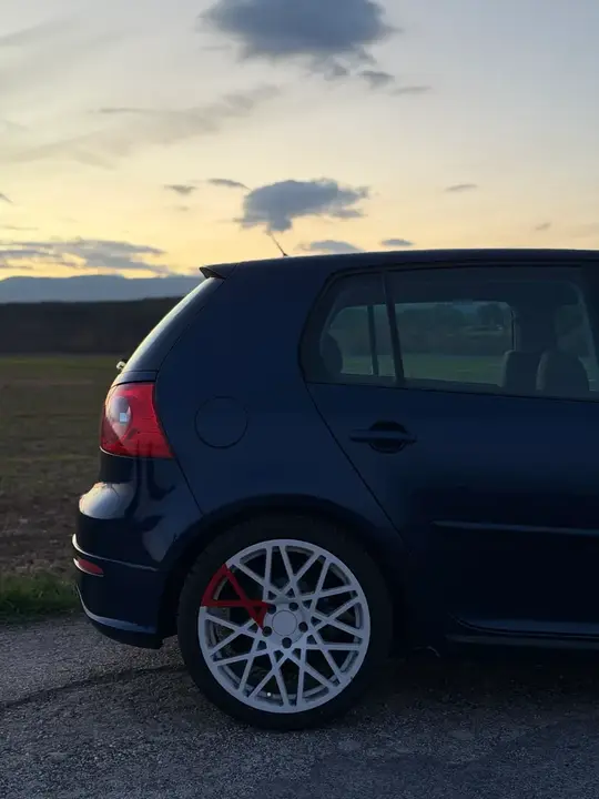 Volkswagen Golf 5 2008 photo 3