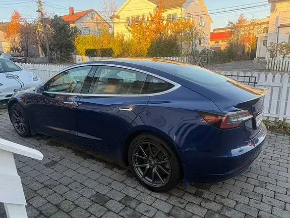 Tesla Model 3 2019 photo 5