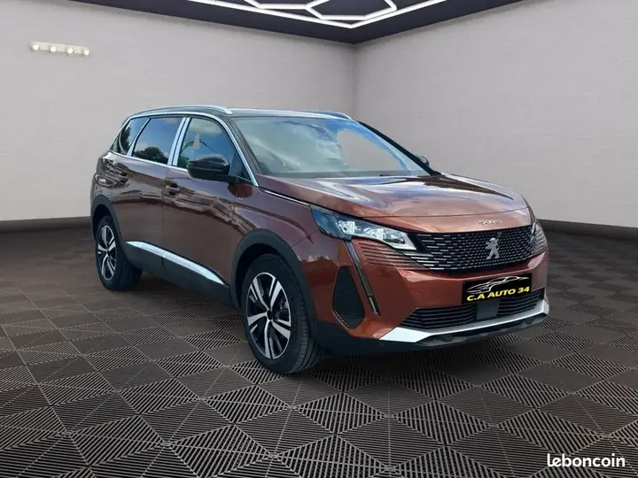 Peugeot 5008 2024 photo 2
