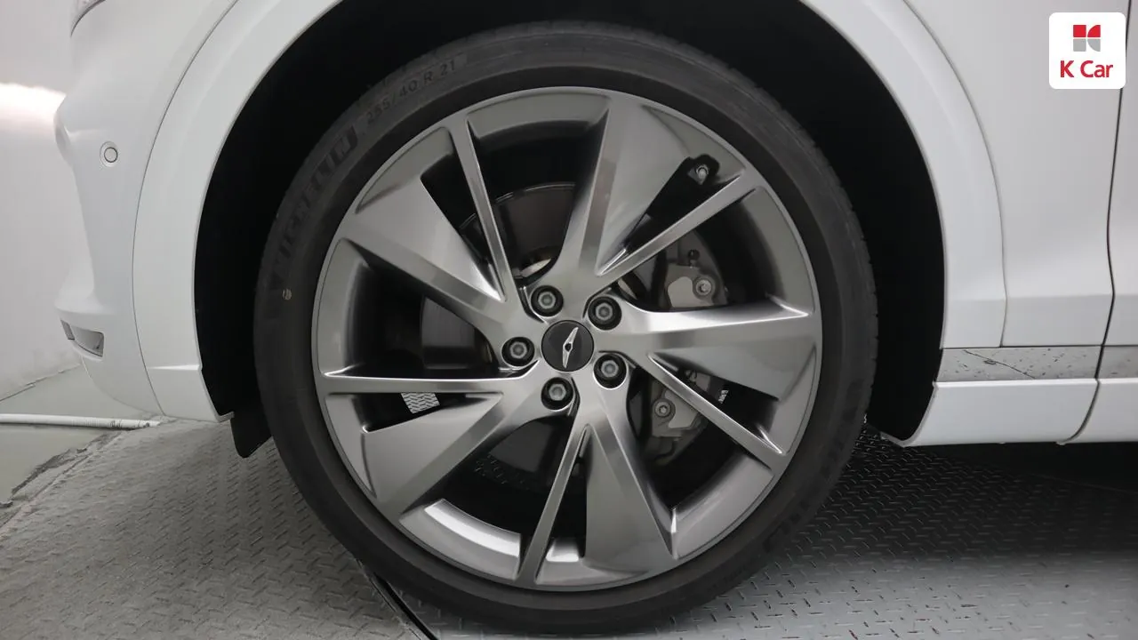Genesis Gv70 2023 photo 5