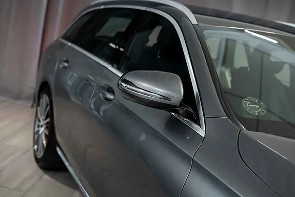 Mercedes-Benz E-Class 2017 photo 5