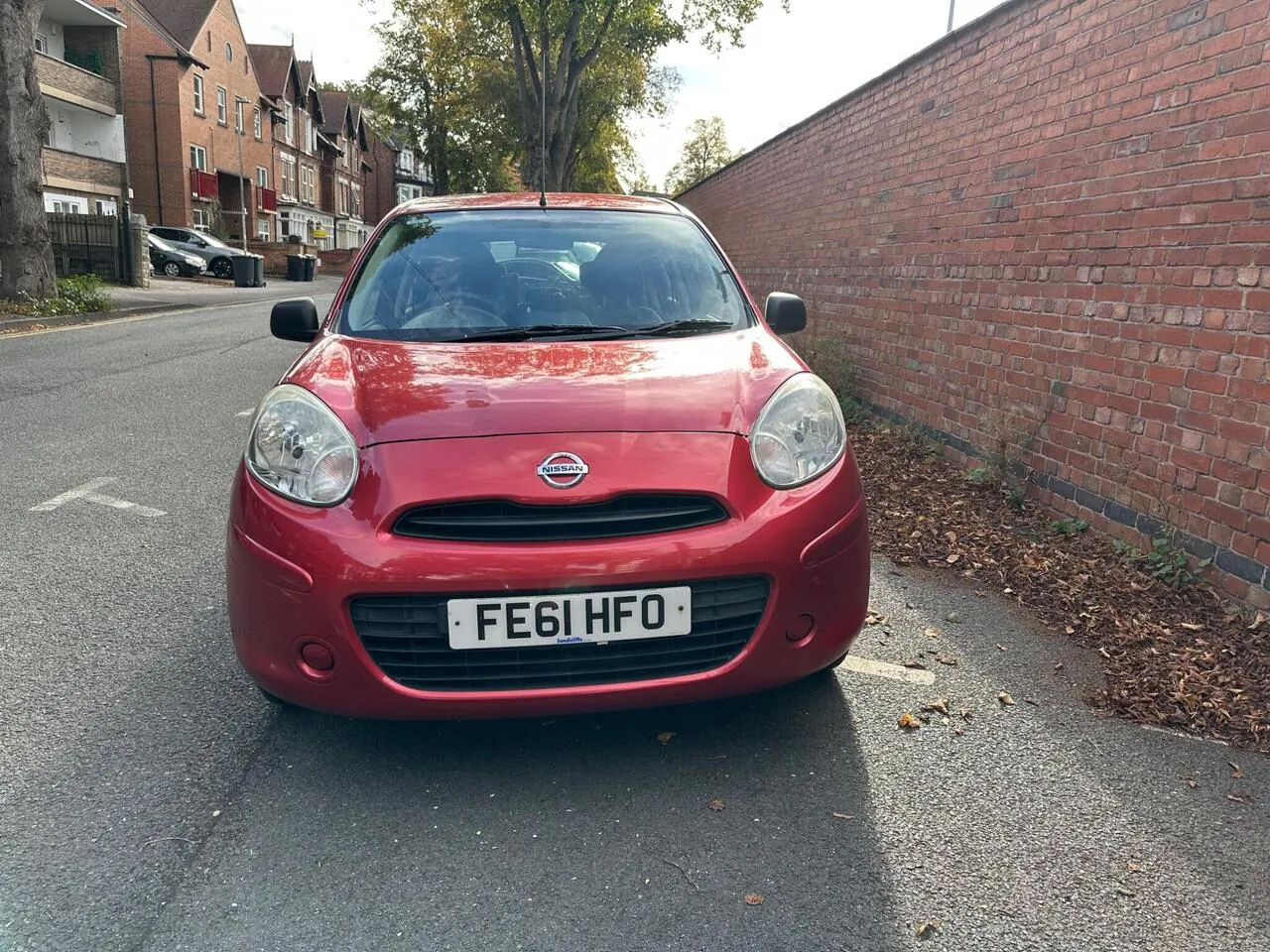 Nissan Micra 2011 photo 2