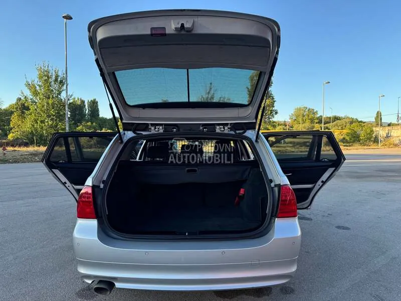 BMW 320 2009 photo 5