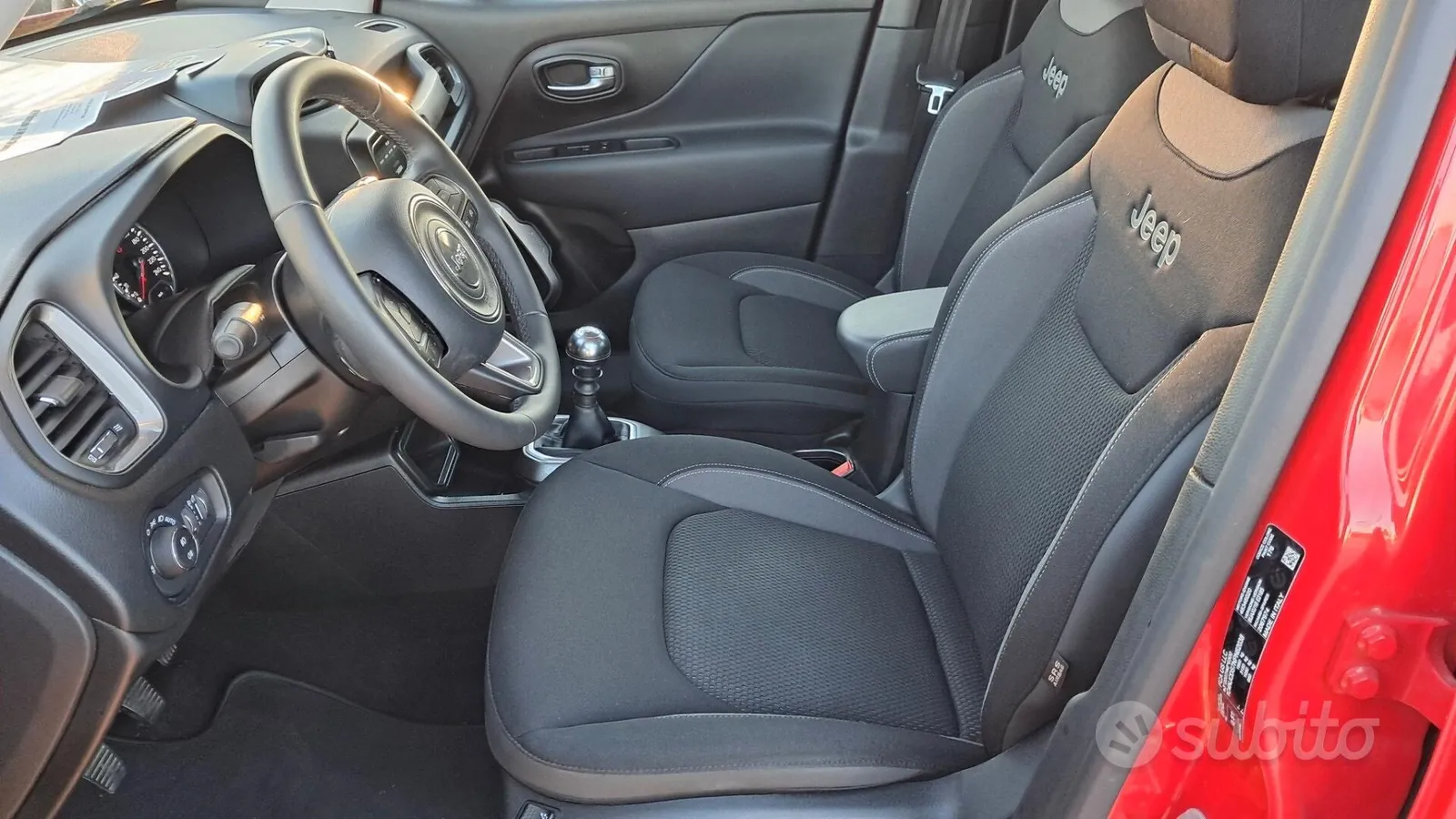 Jeep Renegade 2022 photo 4