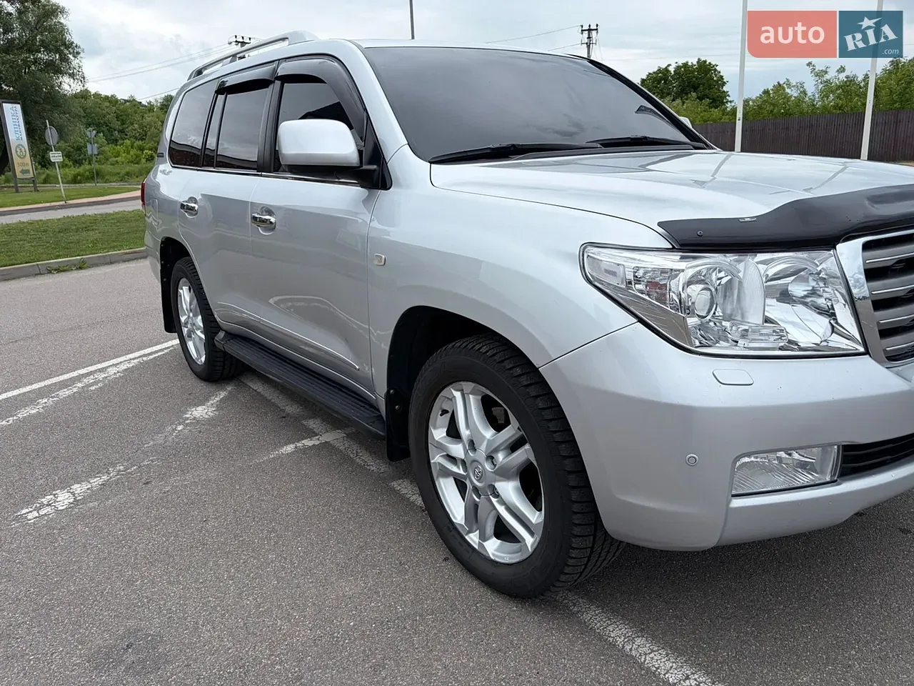 Toyota Land Cruiser 2011 photo 3