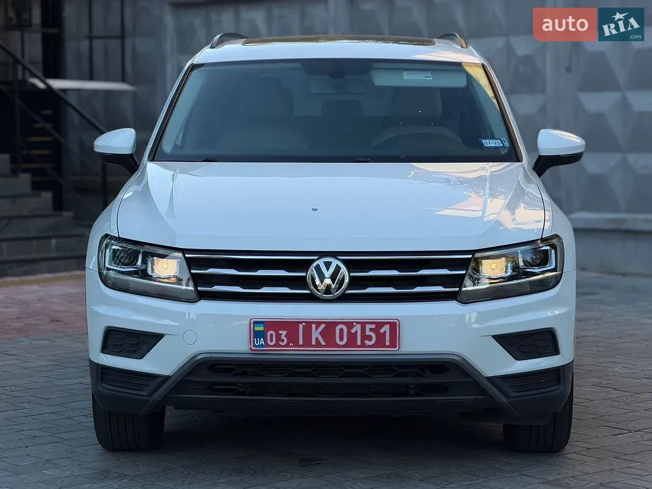 Volkswagen Tiguan 2018 photo 3