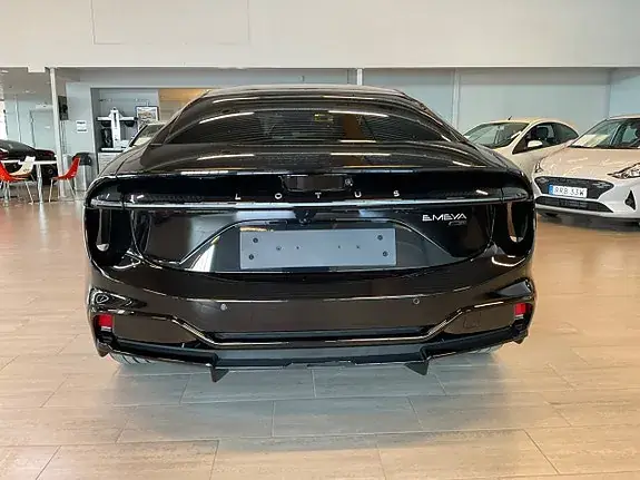 Lotus Emeya 2025 photo 5