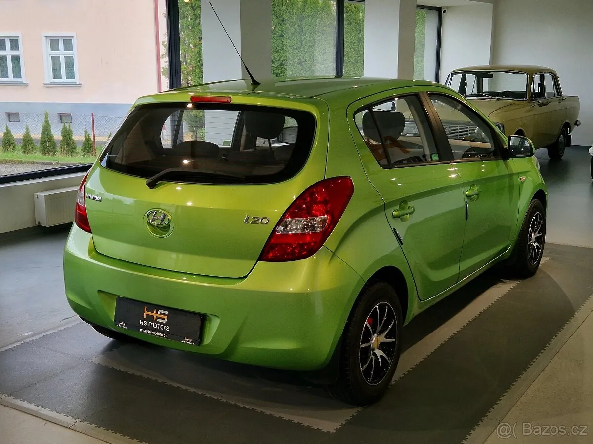 Hyundai I20 2011 photo 4