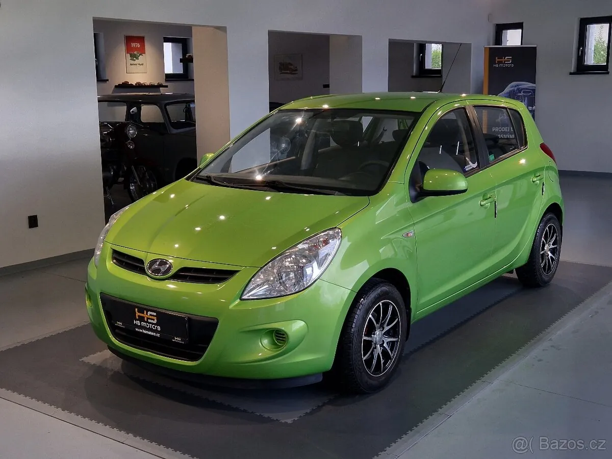 Hyundai I20 2011 photo 2