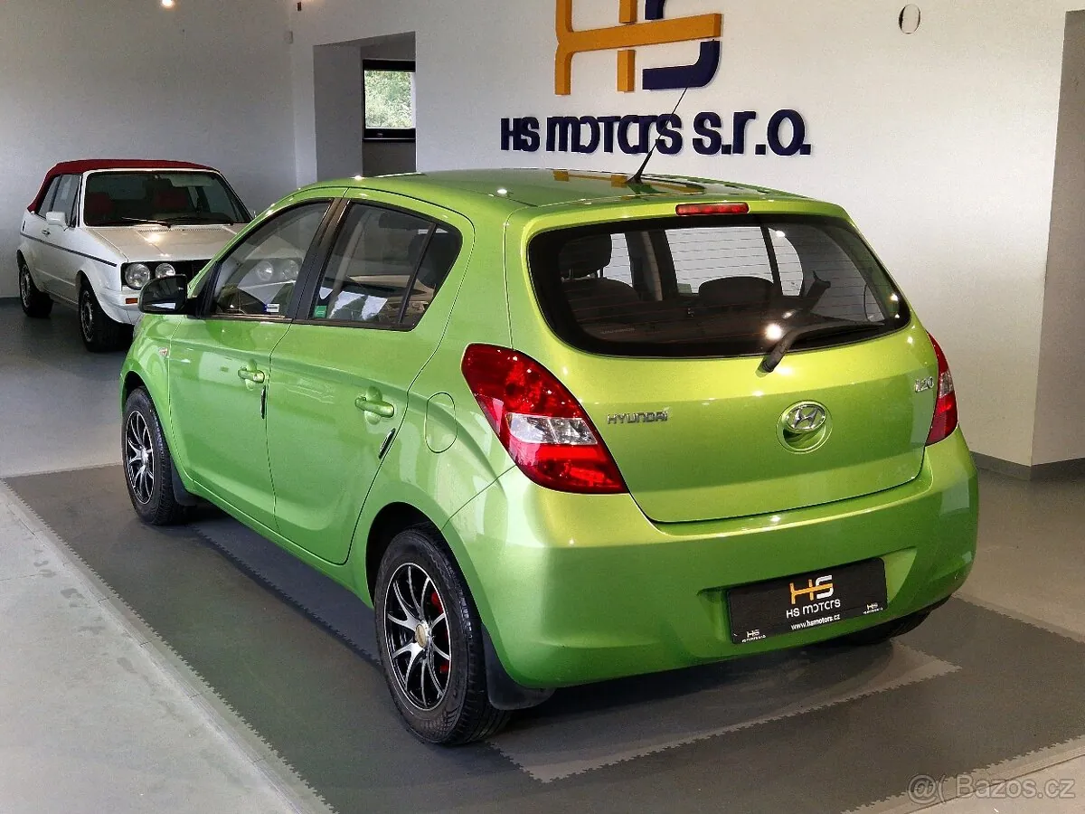 Hyundai I20 2011 photo 3