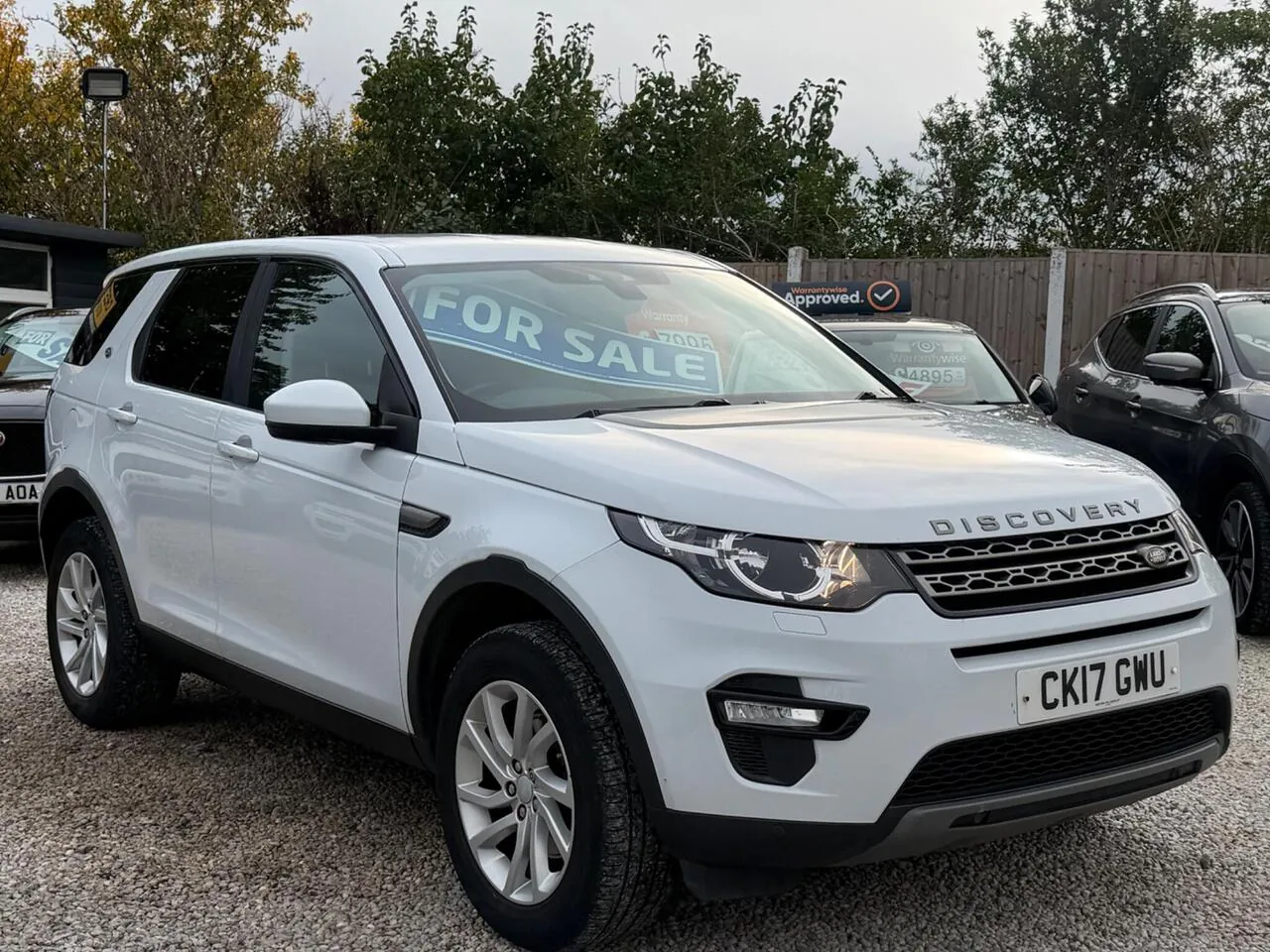 Land Rover Discovery Sport 2017 photo 4