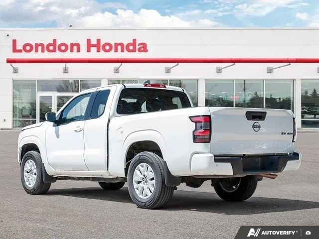 Nissan Frontier 2023 photo 3