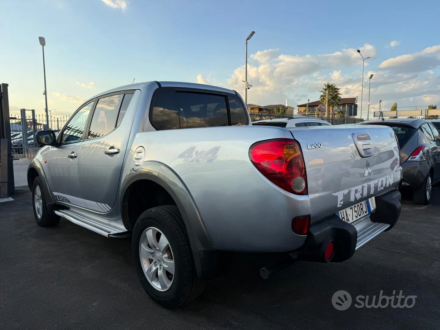 Mitsubishi L200 2007 photo 4