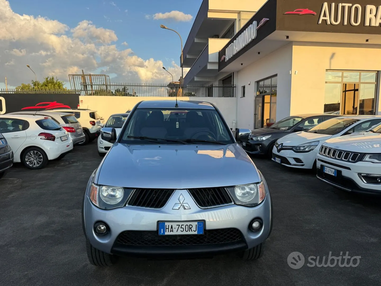 Mitsubishi L200 2007 photo 2