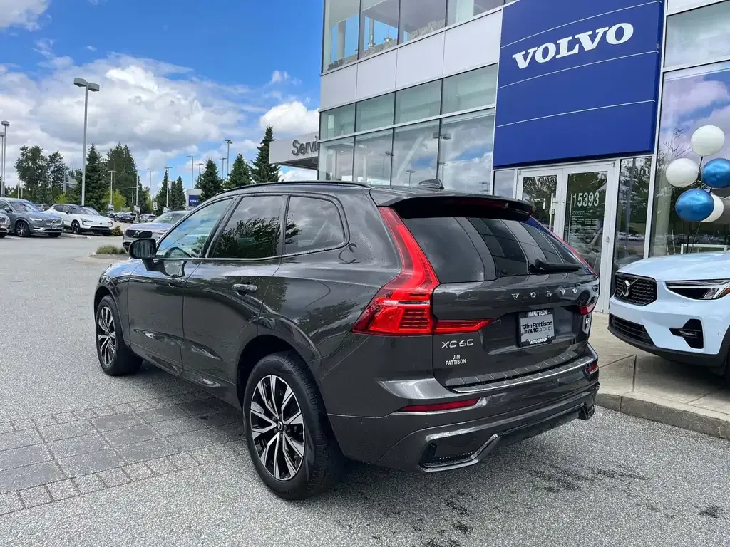 Volvo Xc60 2023 photo 3