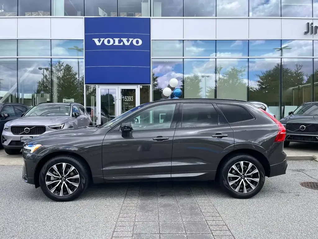 Volvo Xc60 2023 photo 2