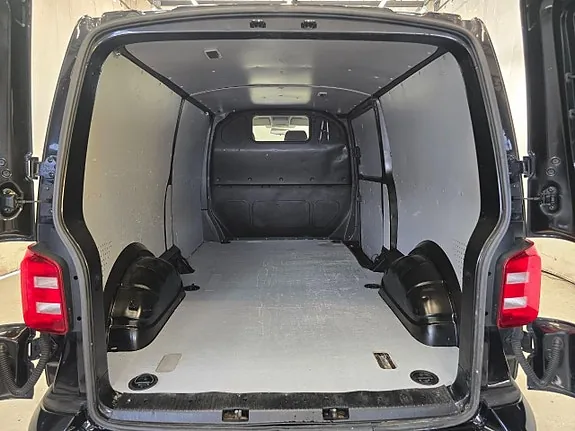 Volkswagen Transporter 2017 photo 5