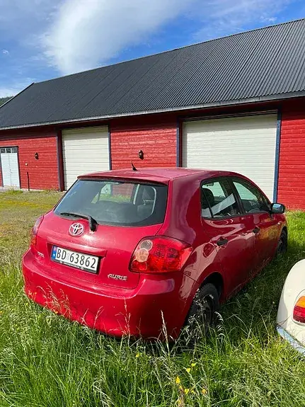 Toyota Auris 2009 photo 3