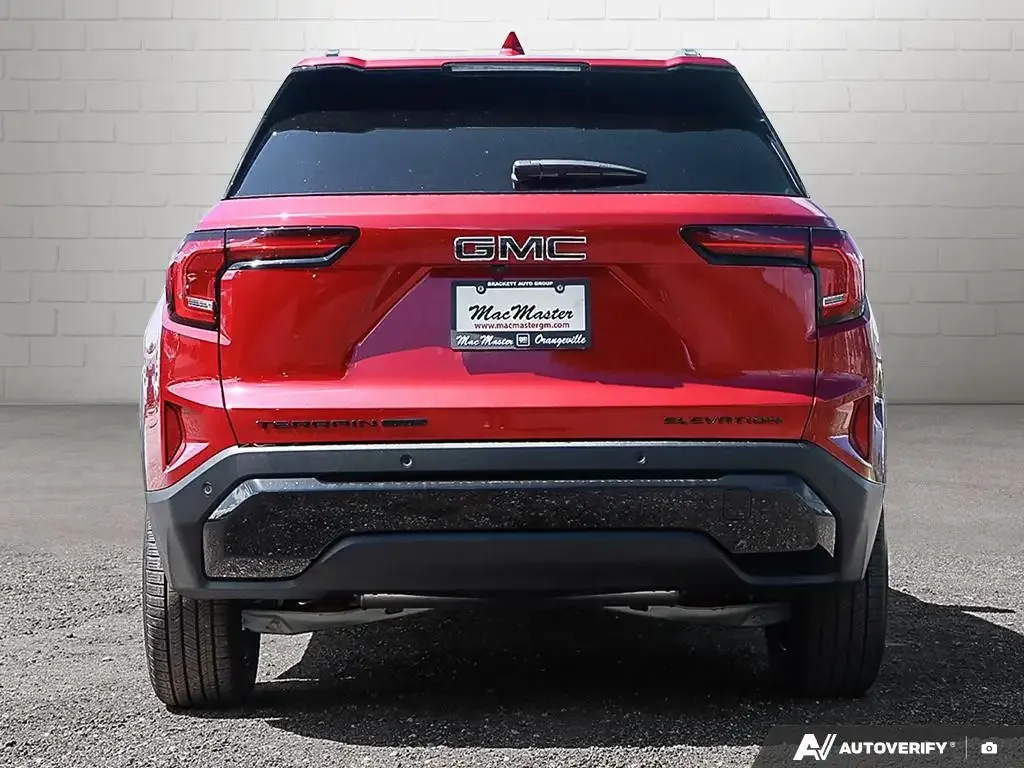 GMC Terrain 2027 photo 4
