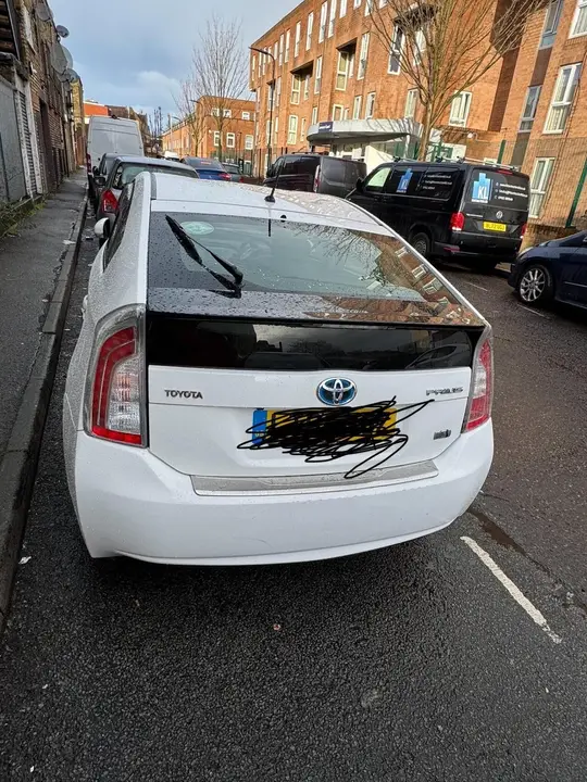 Toyota Prius 2015 photo 4
