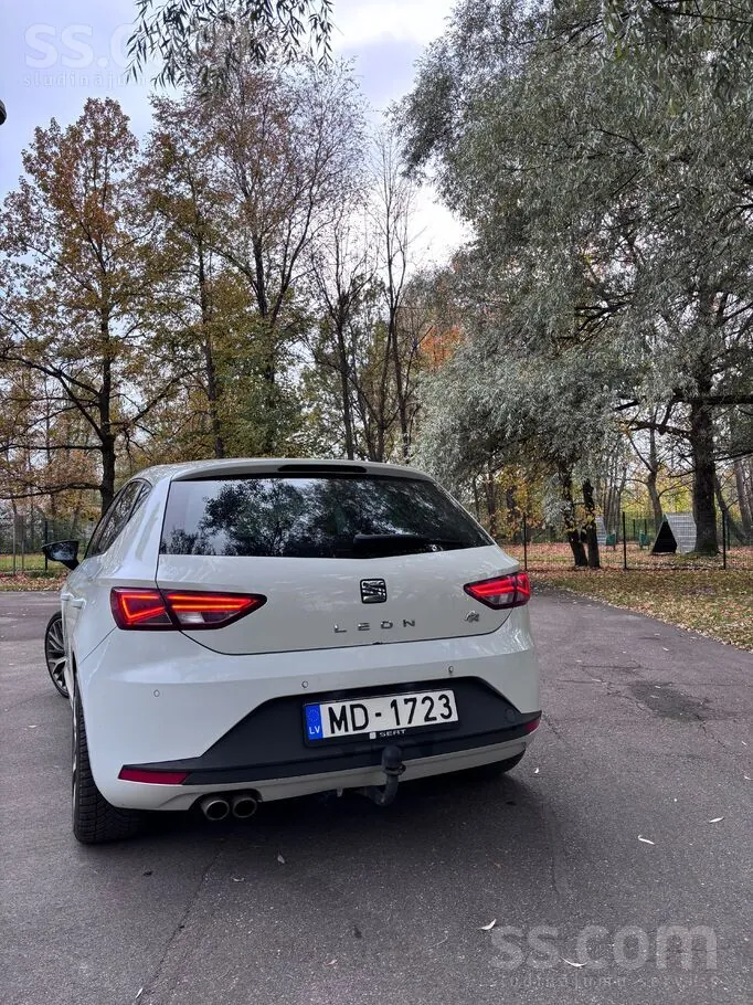Seat Leon 2013 photo 5