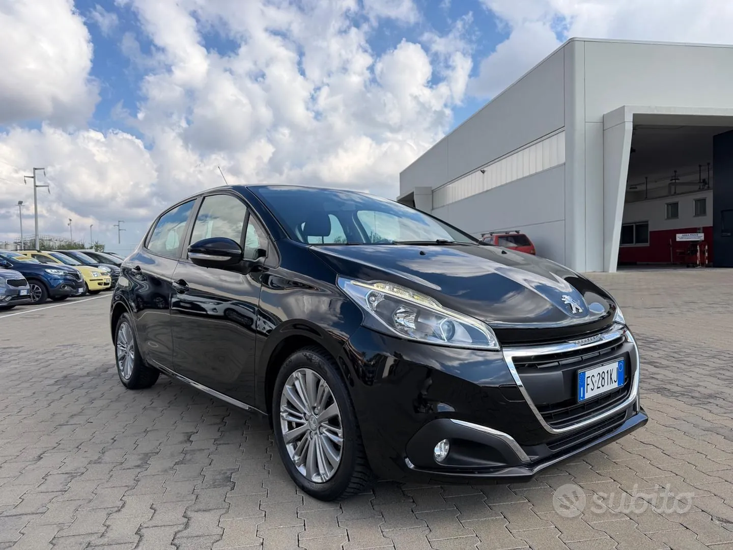 Peugeot 208 2018 photo 3