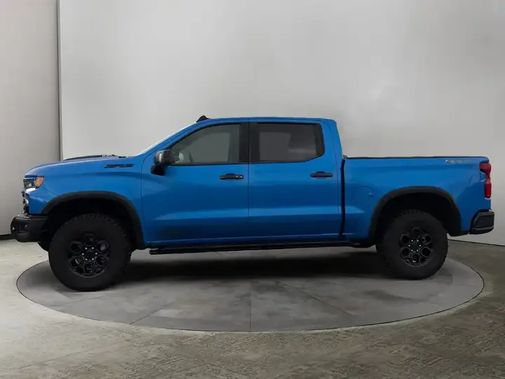 Chevrolet Silverado 1500 2026 photo 2