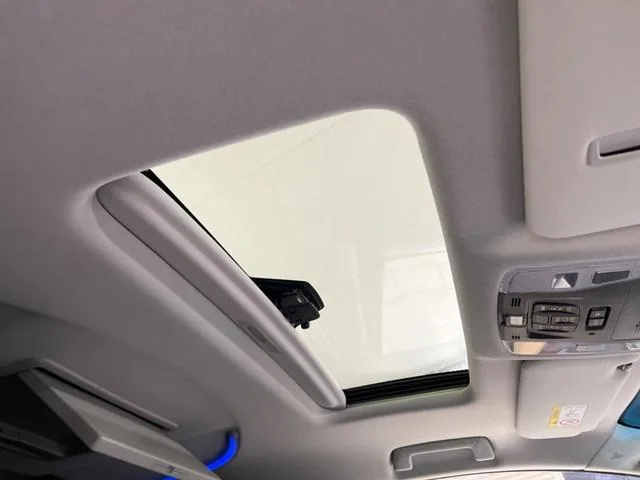 Toyota Alphard 2021 photo 4