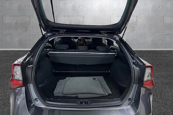Toyota Prius 2020 photo 3