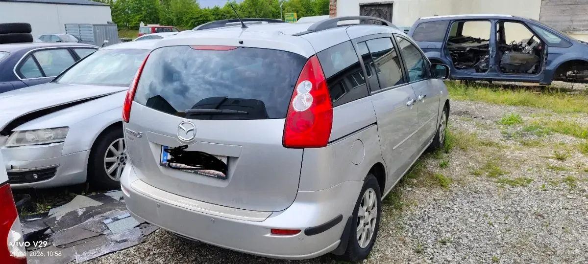 Mazda Mazda5 2007 photo 2