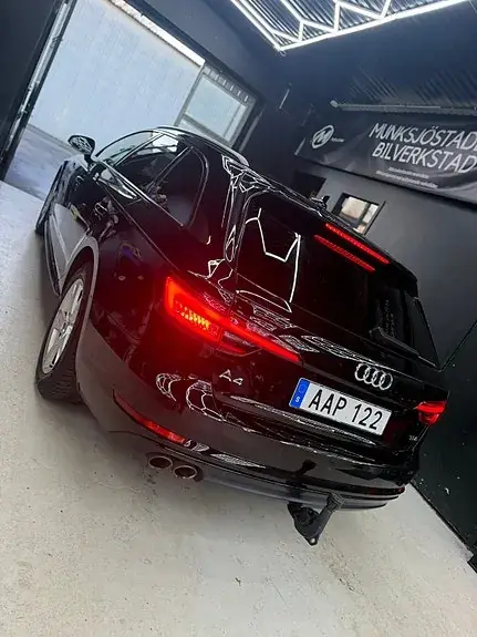Audi A4 2018 photo 2