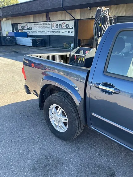 Isuzu D-Max 2010 photo 5
