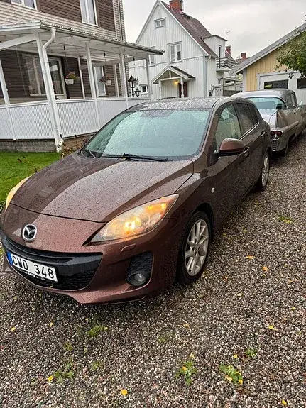 Mazda 3 2012 photo 2