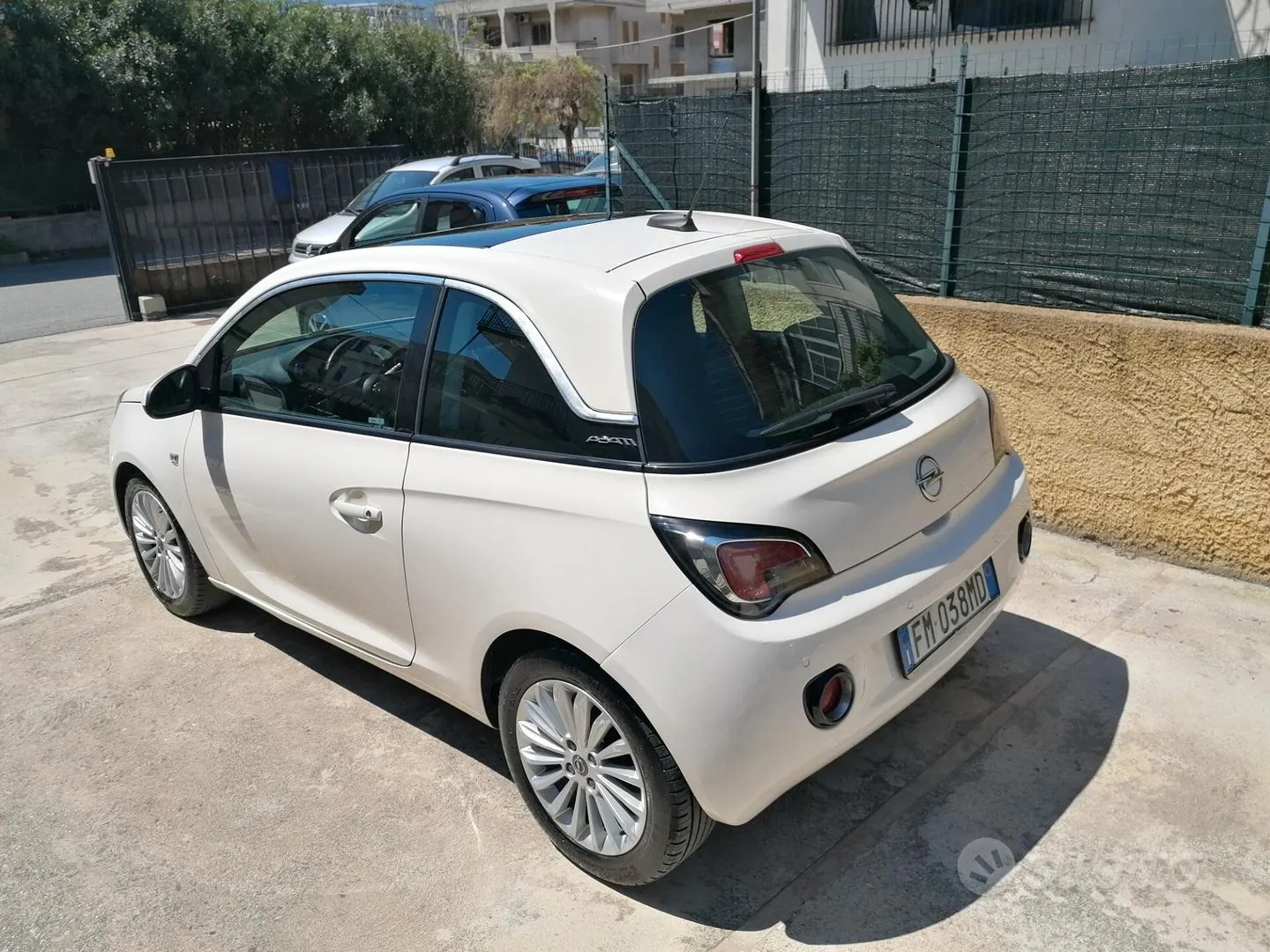 Opel Adam 2018 photo 2