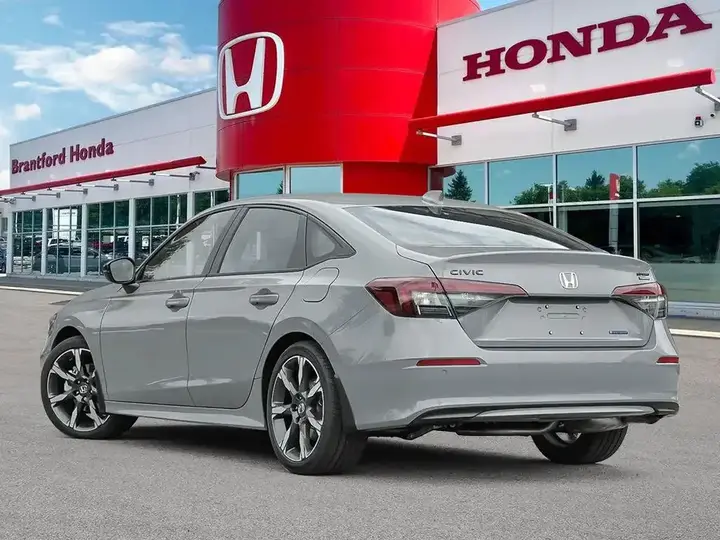 Honda Civic 2026 photo 4