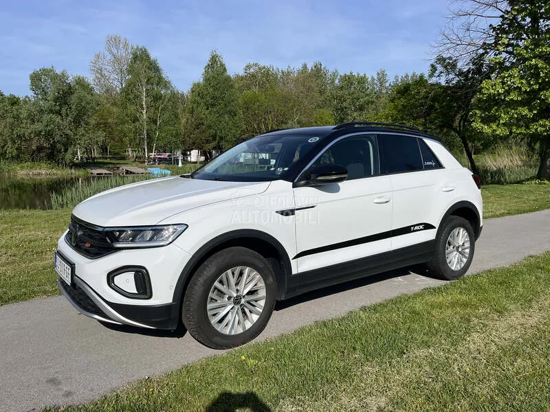Volkswagen T-Roc 2022 photo 3