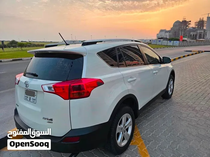 Toyota Rav4 2014 photo 5