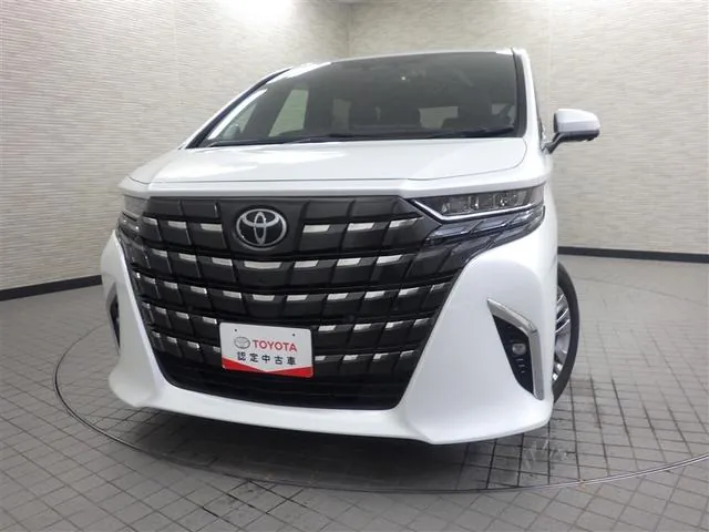 Toyota Alfaard Z 2023 photo 5