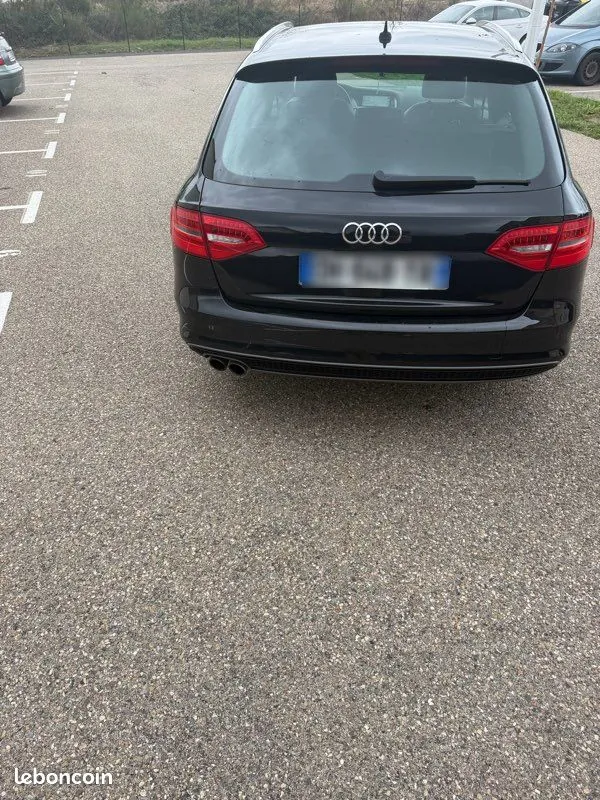 Audi A4 2014 photo 2