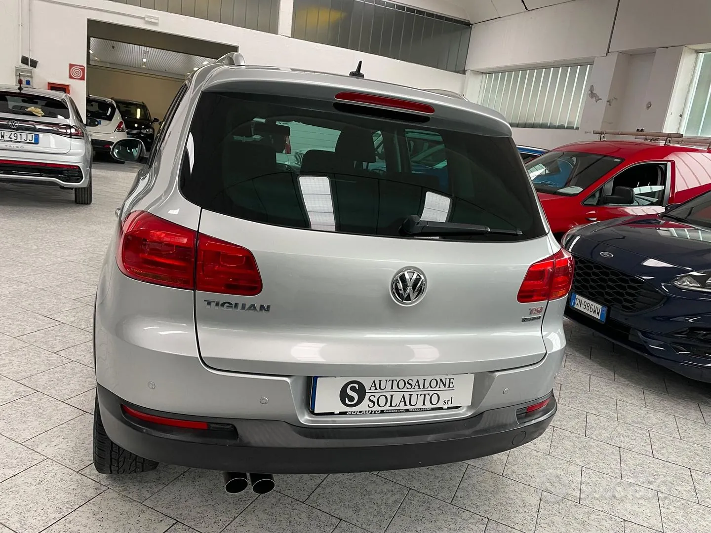 Volkswagen Tiguan 2012 photo 4