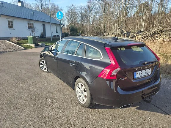 Volvo V60 2014 photo 3
