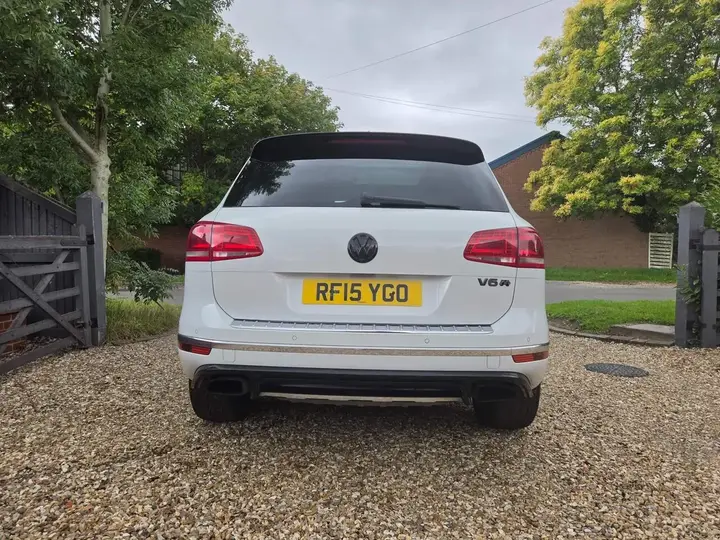 Volkswagen Touareg 2015 photo 4