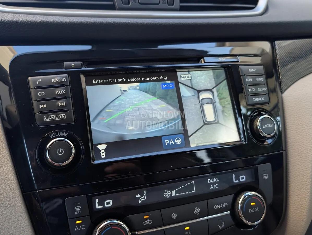 Nissan X-Trail 2016 photo 2
