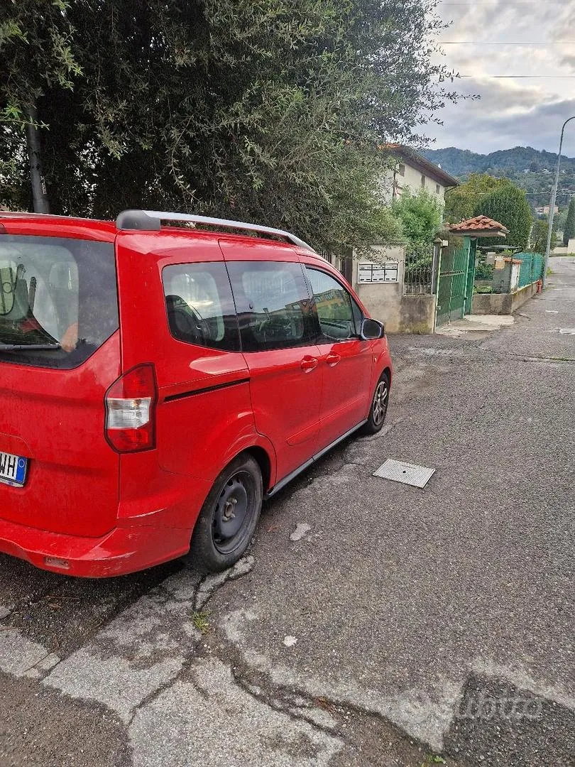 Ford Tourneo Courier 2016 photo 4
